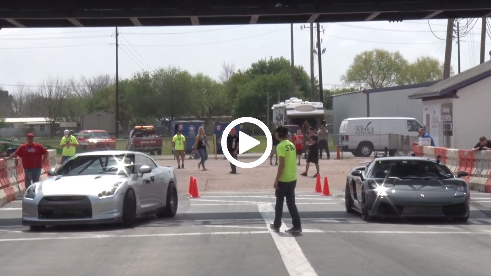 GT-R VS Gallardo